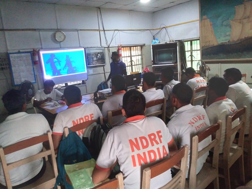 Multimedia presentation on theory on Aquatic Disaster Management-Underwater Diving Course on Life Saving & Salvage at Sea Explorers' Institute, Outram Ghat