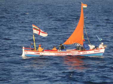 Kolkata to Port Blair: Rowing and Sailing Expedition (2013)
